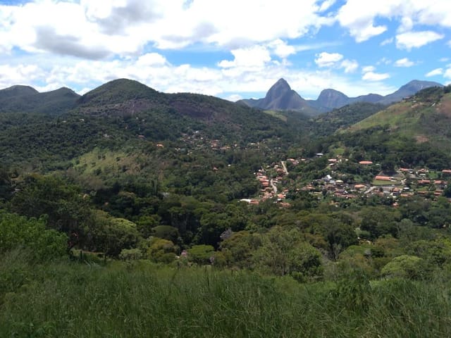 Terreno com 3647m², à venda, no bairro Itaipava em Petrópolis
