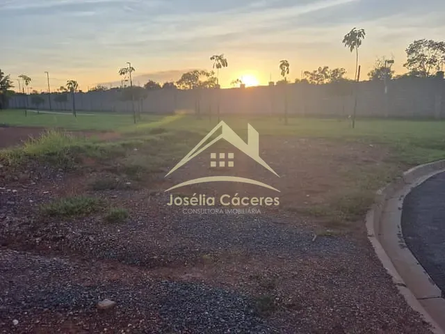 Terreno com 671m², à venda, no bairro Jardim Itália em Cuiabá