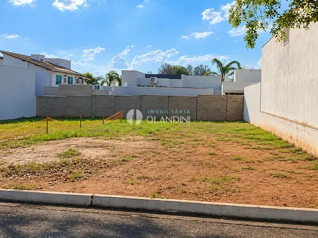 Terreno com 300m², à venda, no bairro Residencial São Luiz em Artur Nogueira