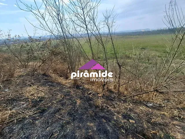 Terreno com 595m², à venda, no bairro Jardim Esplanada em São José dos Campos