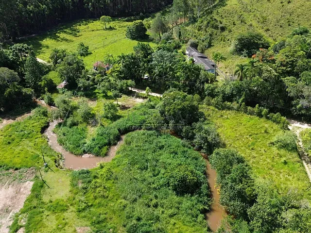 Terreno com 20000m², à venda, no bairro Pião em Piracaia