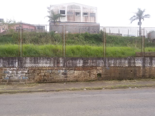 Terreno com 1115m², à venda, no bairro Nova Rússia em Ponta Grossa