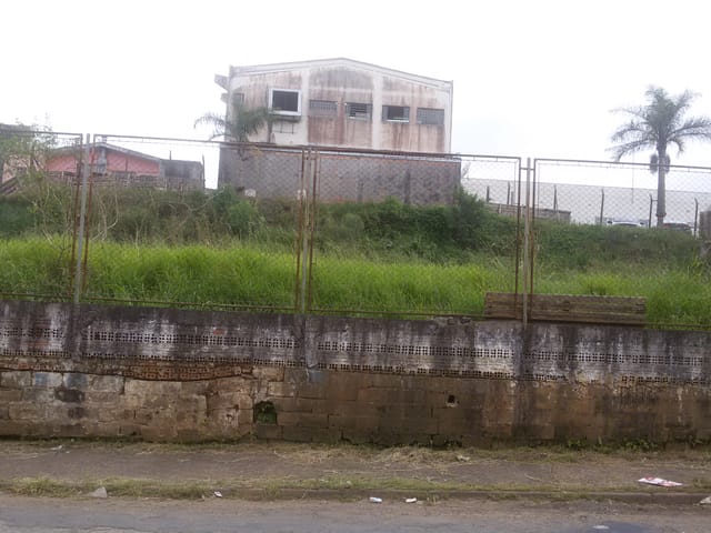Terreno com 1115m², à venda, no bairro Nova Rússia em Ponta Grossa