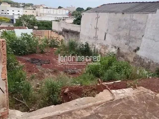 Terreno com 268m², à venda, no bairro Califórnia em Londrina