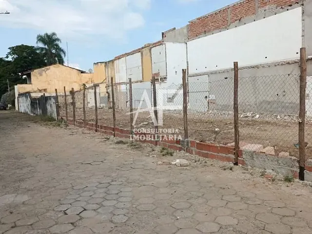 Terreno com 560m², para alugar, no bairro Vila São Geraldo em Taubaté