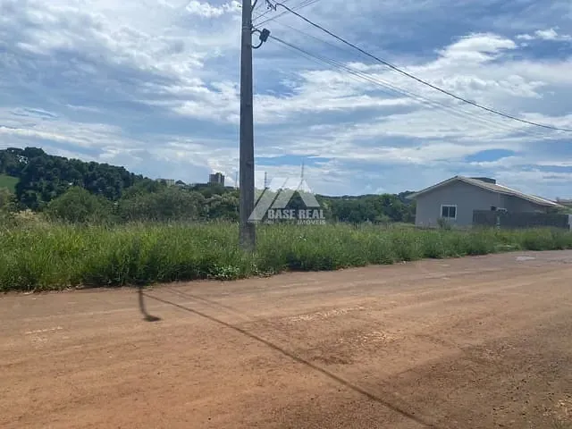 Terreno com 300m², à venda, no bairro Jardim Europa em Laranjeiras Do Sul