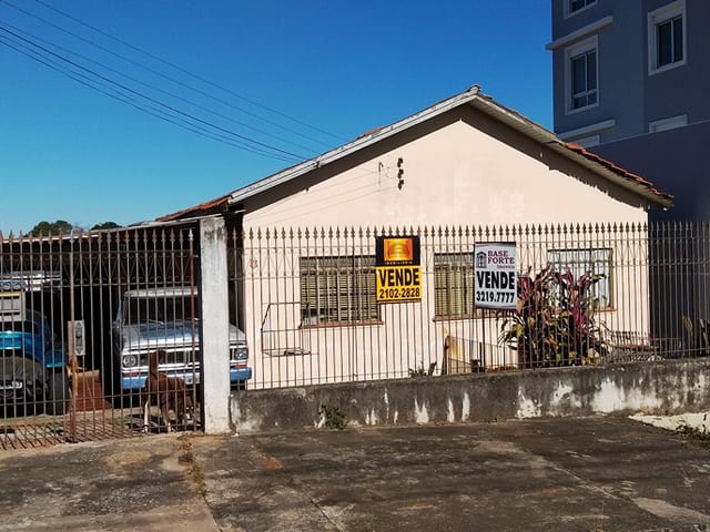 Terreno com 392m², à venda, no bairro Oficinas em Ponta Grossa