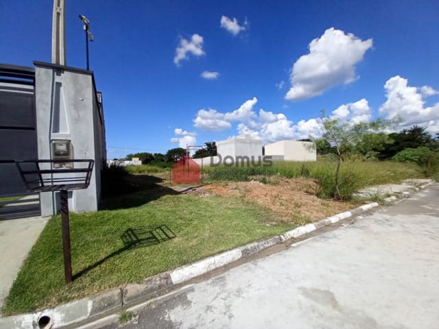Terreno com 175m², à venda, no bairro Loteamento Residencial e Comercial Flamboyant em Pindamonhangaba