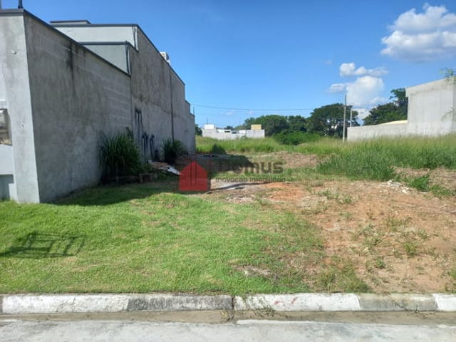 Terreno com 175m², à venda, no bairro Loteamento Residencial e Comercial Flamboyant em Pindamonhangaba