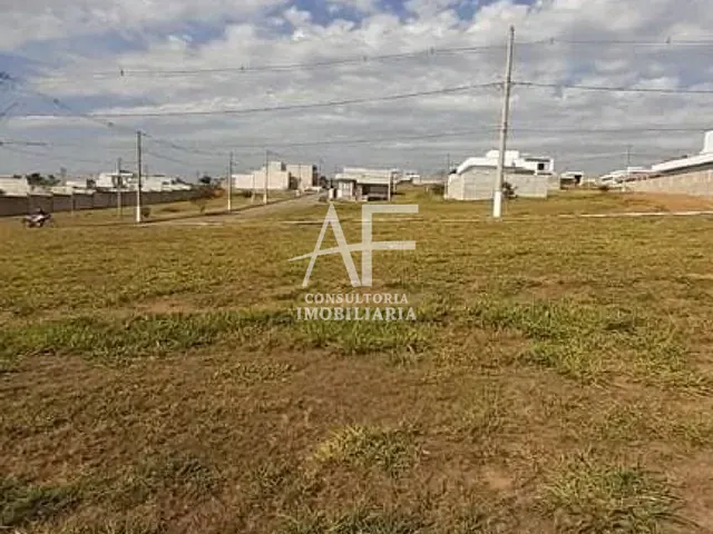 Terreno com 250m², à venda, no bairro Itapecerica em Taubaté
