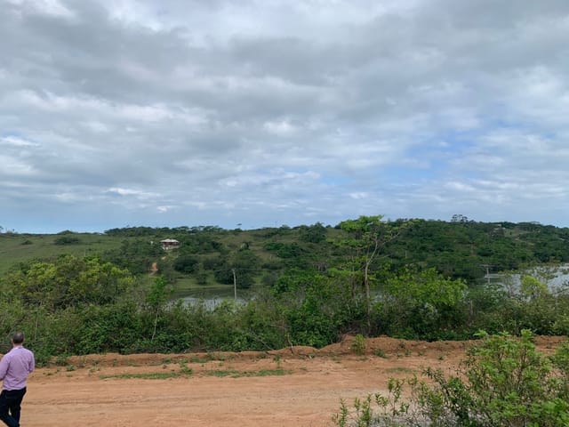 Terreno com 607m², à venda, no bairro Vale Encantado em Macaé