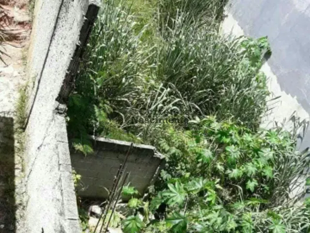 Terreno com 140m², à venda, no bairro Parque dos Príncipes em Jacareí