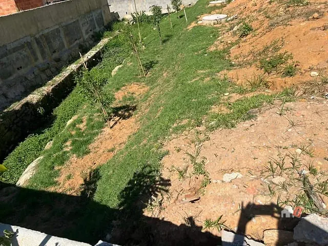 Terreno com 442m², à venda, no bairro Carangola em Petrópolis