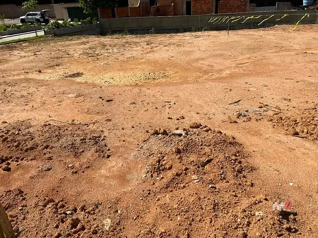Terreno com 442m², à venda, no bairro Carangola em Petrópolis