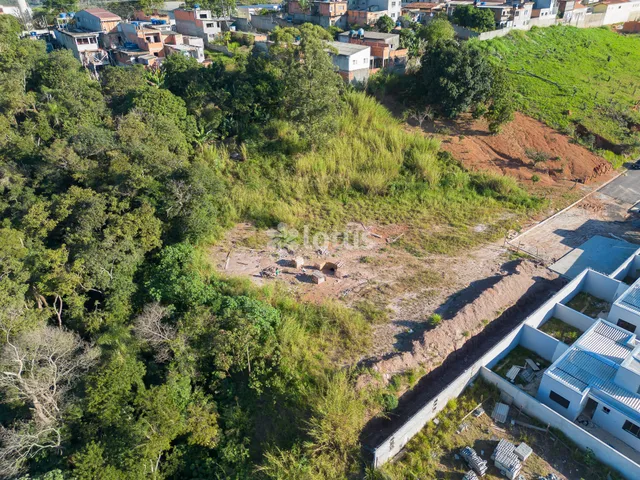 Terreno com 2878m², à venda, no bairro Chácara do Solar II (Fazendinha) em Santana de Parnaíba