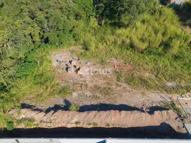 Terreno com 2878m², à venda, no bairro Chácara do Solar II (Fazendinha) em Santana de Parnaíba