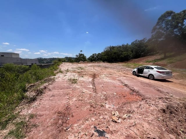 Terreno com 2878m², à venda, no bairro Chácara do Solar II (Fazendinha) em Santana de Parnaíba