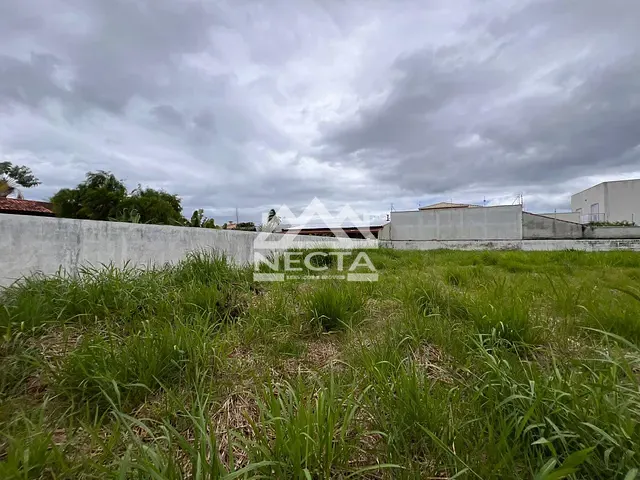 Terreno com 837m², à venda, no bairro Pontal de Santa Marina em Caraguatatuba