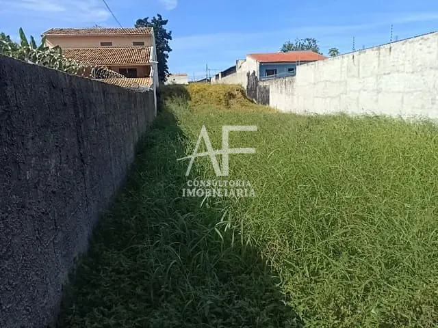 Terreno com 1300m², à venda, no bairro Parque Taubateguassu em Taubaté