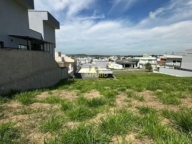 Terreno com 326m², à venda, no bairro Residencial Lagos D'Icaraí em Salto