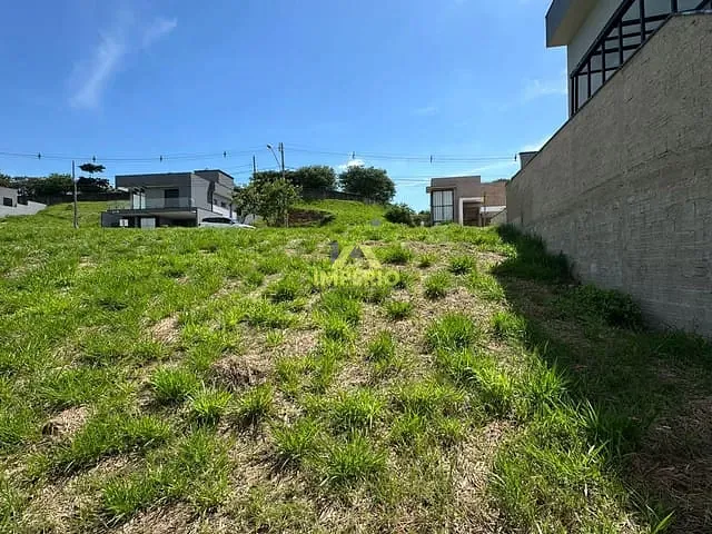 Terreno com 326m², à venda, no bairro Residencial Lagos D'Icaraí em Salto