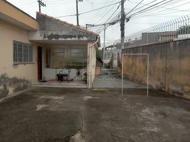 Terreno com 426m², à venda, no bairro Vila Assis Brasil em Mauá