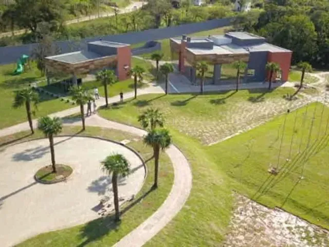 Terreno com 1047m², à venda, no bairro Rio do Meio em Camboriú