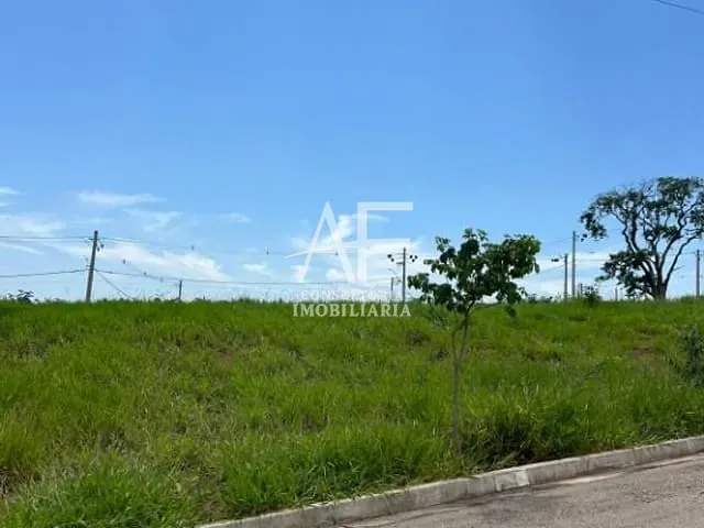 Terreno com 250m², à venda, no bairro Centro em Taubaté