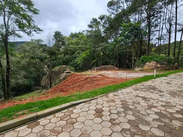 Terreno com 2946m², à venda, no bairro Portão em Atibaia