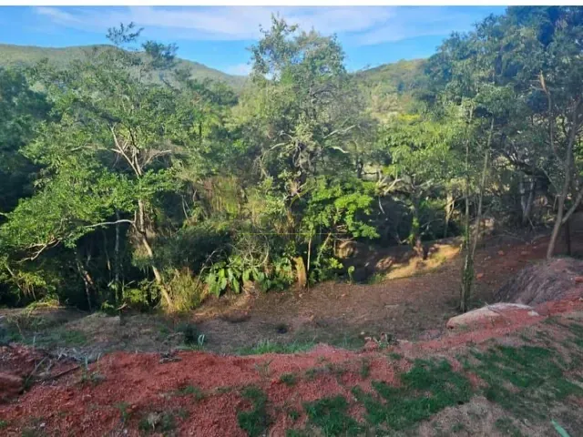 Terreno com 2763m², à venda, no bairro Portão em Atibaia