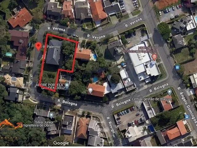 Terreno à venda, no bairro Cascatinha em Curitiba