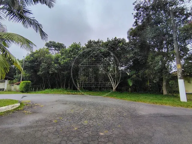 Terreno com 1493m², à venda, no bairro Lagoa Grande em Embu-Guaçu