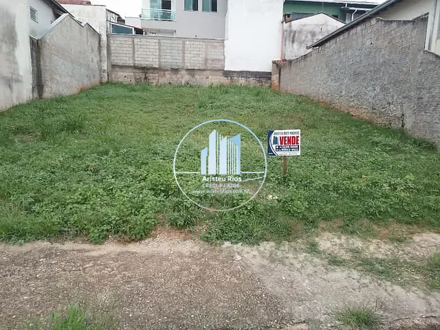 Terreno com 240m², à venda, no bairro Jardim Canadá em Pouso Alegre