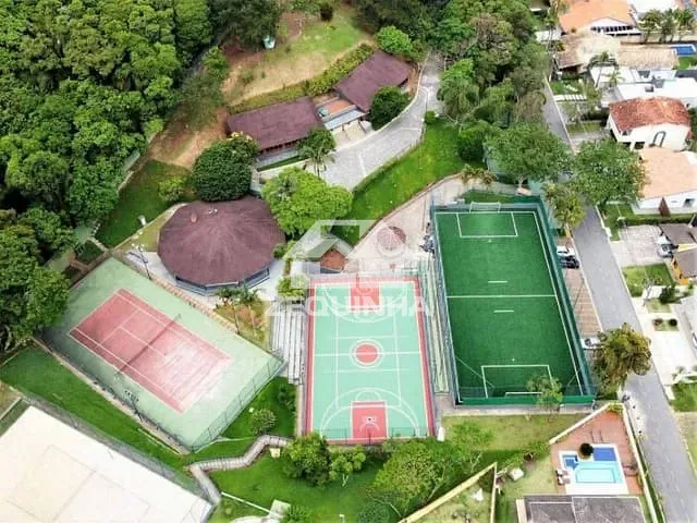 Terreno com 715m², à venda, no bairro Nova Higienopolis em Jandira