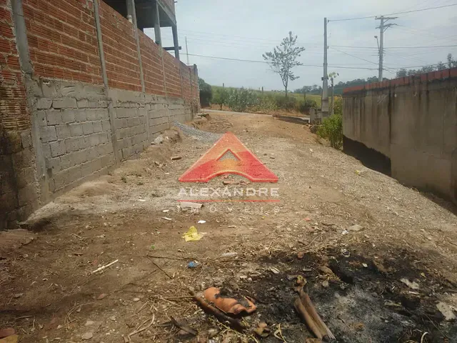 Terreno com 153m², à venda, no bairro Campos de São José em São José dos Campos