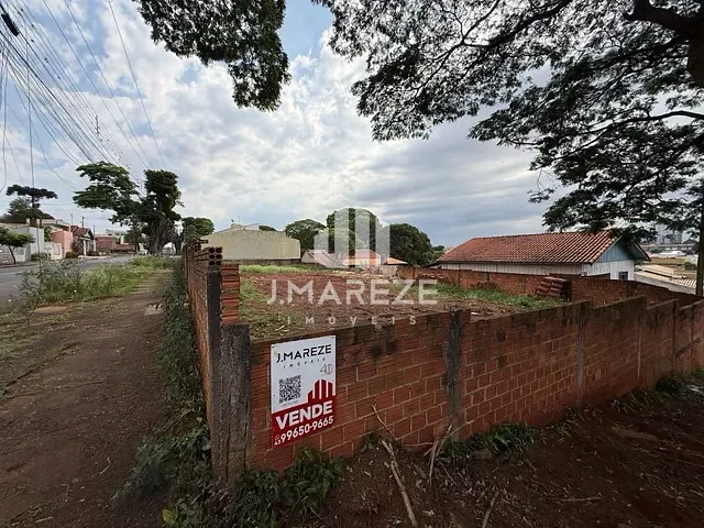 Terreno com 600m², à venda, no bairro Jardim das Flores I em Apucarana