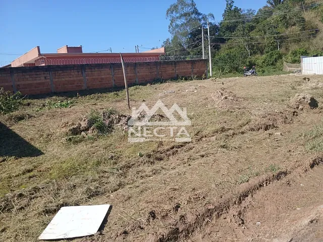 Terreno com 180m², à venda, no bairro Loteamento Estância Mirante de Caraguatatuba em Caraguatatuba