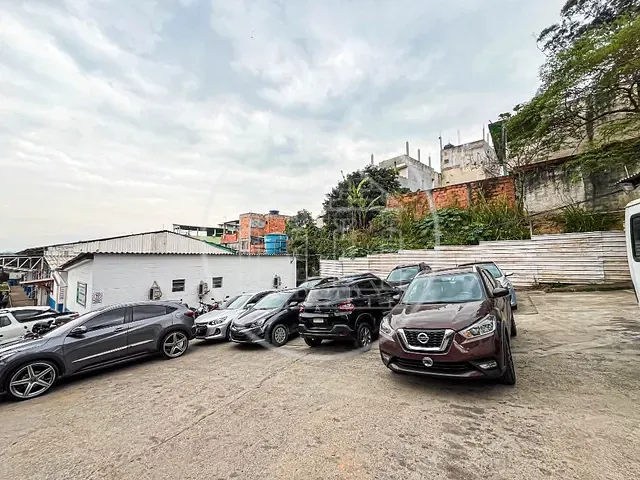 Terreno com 4500m², para alugar, no bairro Jardim Noronha em São Paulo