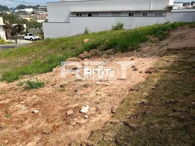 Terreno com 445m², à venda, no bairro Fazenda Santana em Valinhos