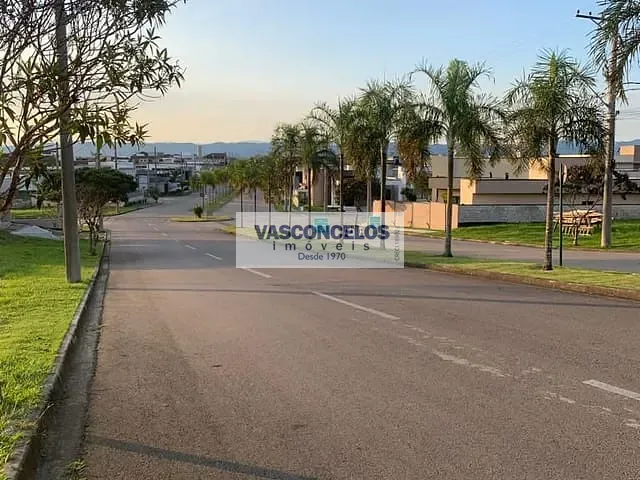 Terreno com 300m², à venda, no bairro Condomínio Terras do Vale em Caçapava