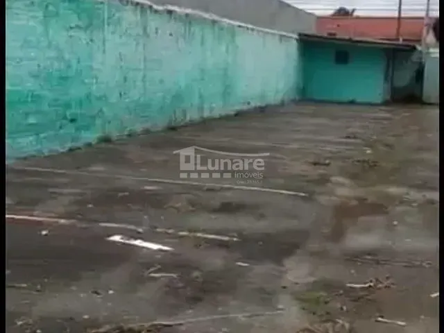 Terreno com 900m², para alugar, no bairro Centro em Mogi das Cruzes
