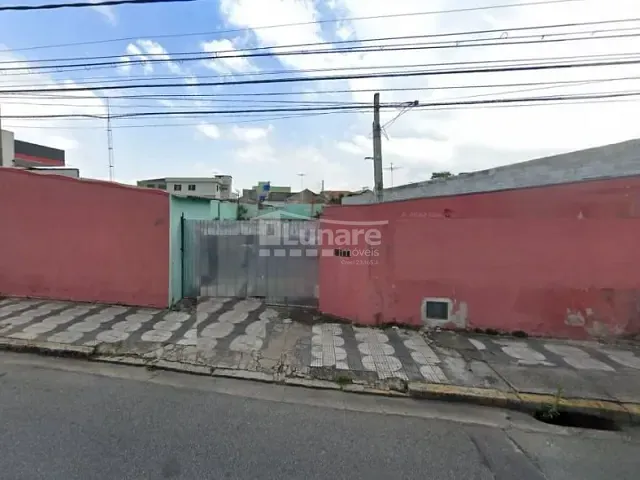Terreno com 900m², para alugar, no bairro Centro em Mogi das Cruzes