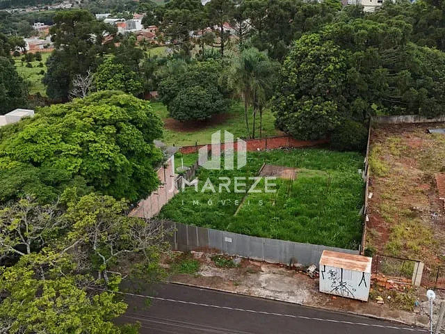 Terreno com 491m², à venda, no bairro Vila Boa Vista em Apucarana