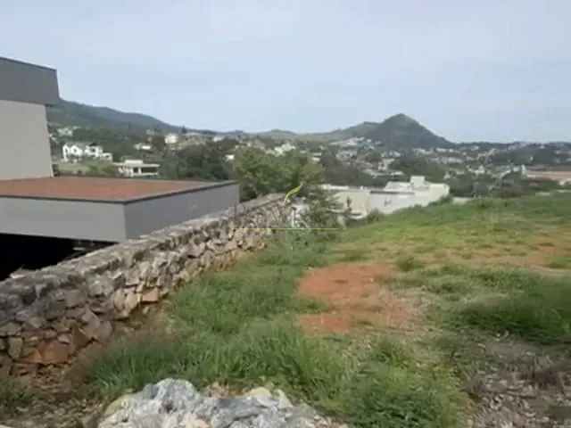 Terreno com 704m², à venda, no bairro San Fernando Valley em Atibaia