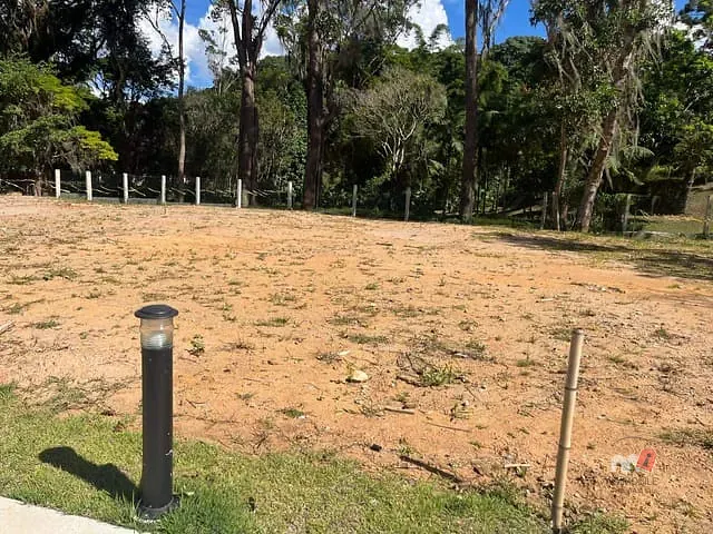 Terreno com 449m², à venda, no bairro Carangola em Petrópolis