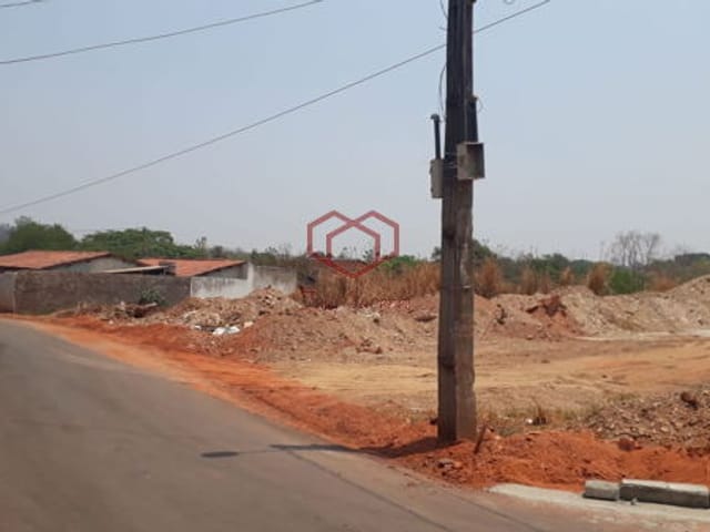 Terreno com 5290m², à venda, no bairro Residencial Despraiado em Cuiabá