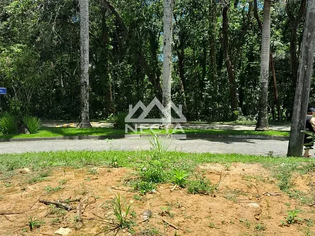 Terreno com 403m², à venda, no bairro Park Imperial em Caraguatatuba