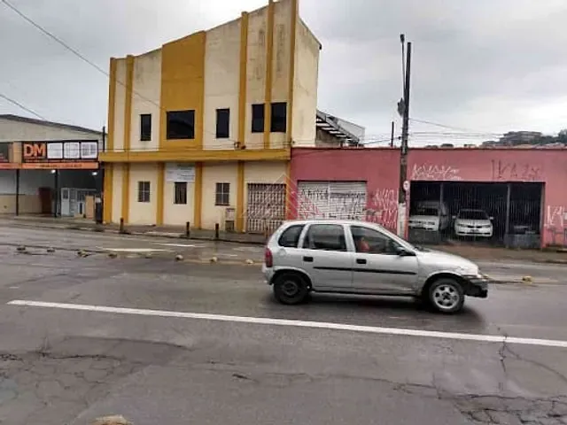 Terreno com 622m², à venda, no bairro Vila América em Mauá