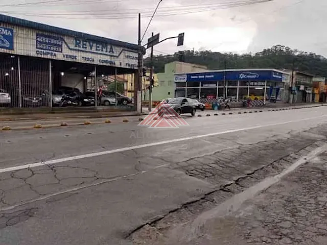 Terreno com 622m², à venda, no bairro Vila América em Mauá