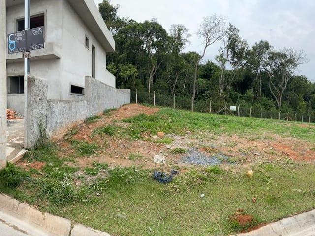 Terreno com 132m², à venda, no bairro Vila São Francisco em Cotia